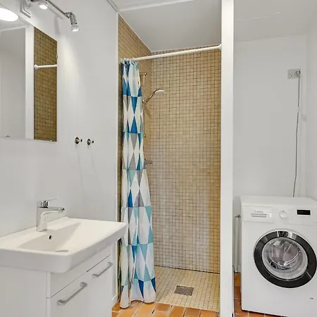 3 Bedroom In Holiday home